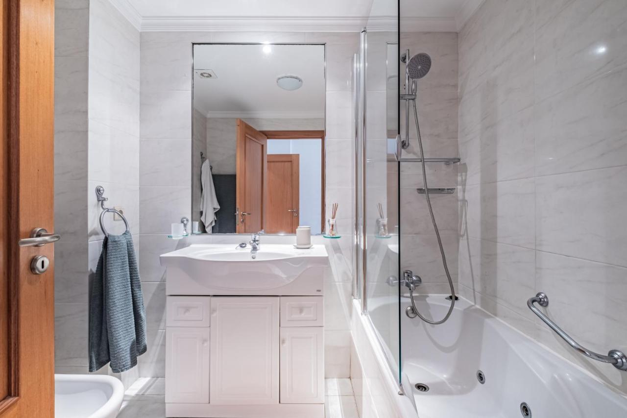 Lovely Apartment At The Best Location In Funchal Exteriér fotografie